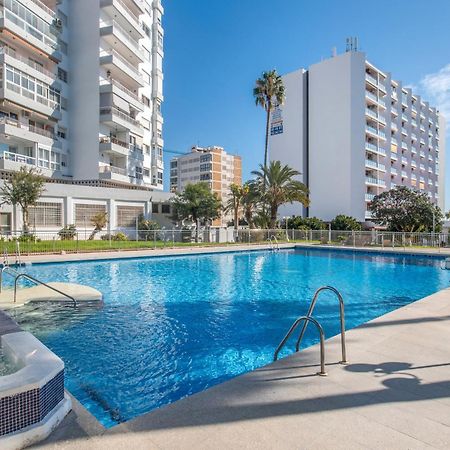 Next To Puerto Marina And The Beach Benalmadena Bagian luar foto